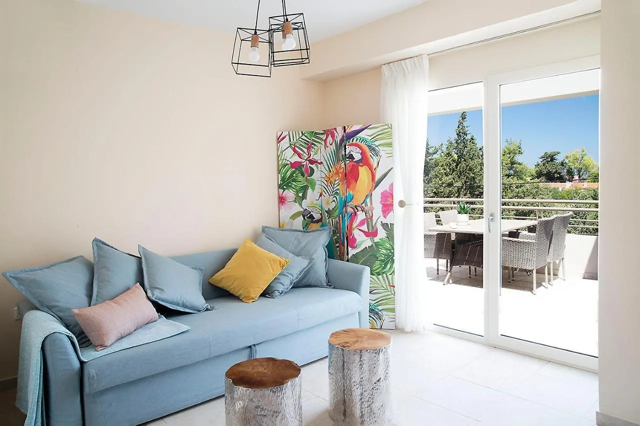 Lotos - Luxury Apartments Kounoupidhianá