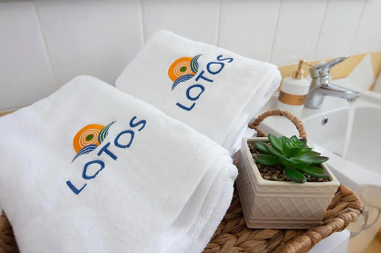 Lotos - Luxury Apartments Κουνουπιδιανά